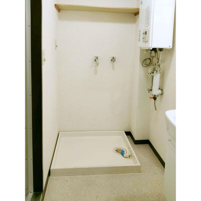 洗濯機置場 ベルサエレンシア