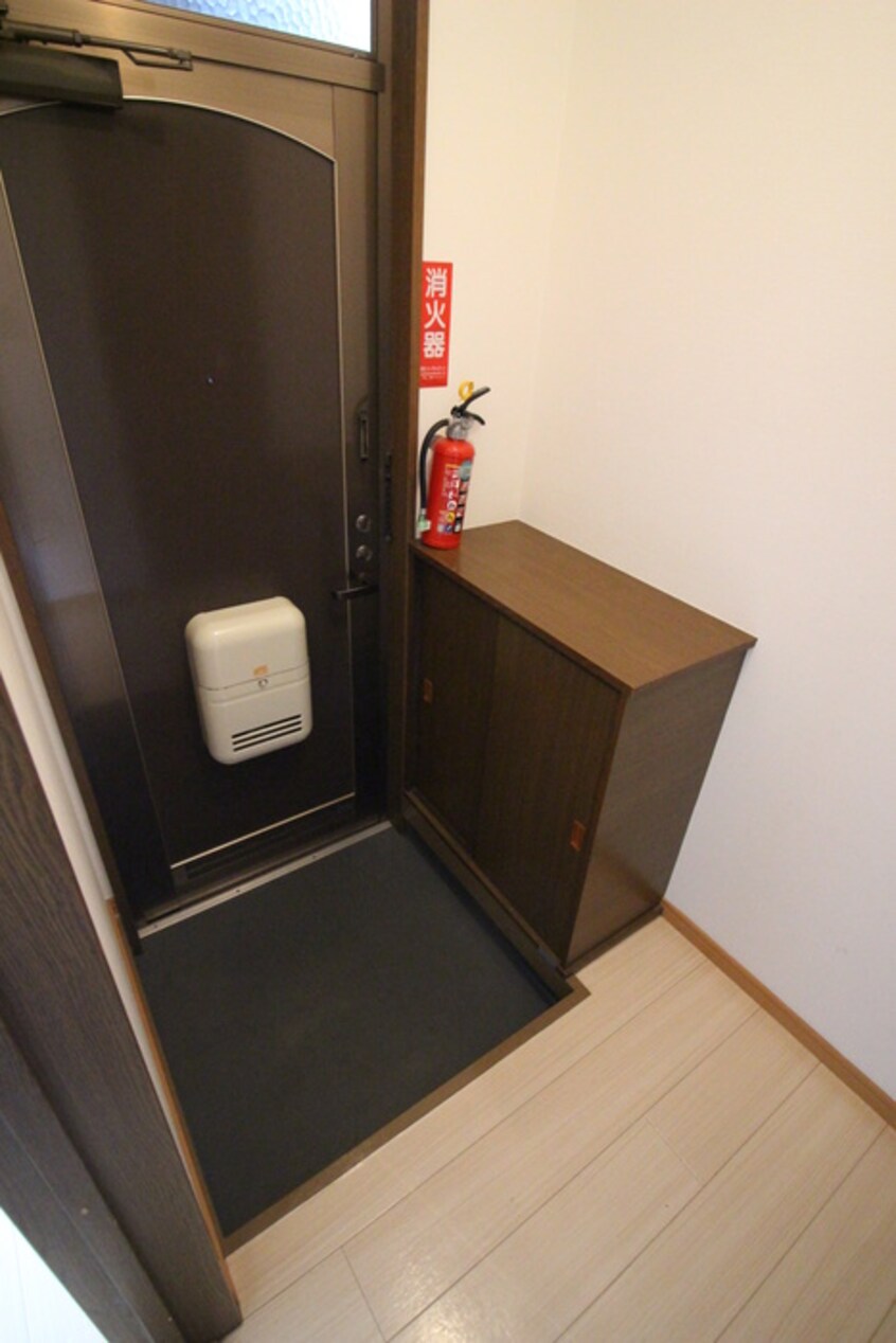 玄関 グランパス北郷Ｂ