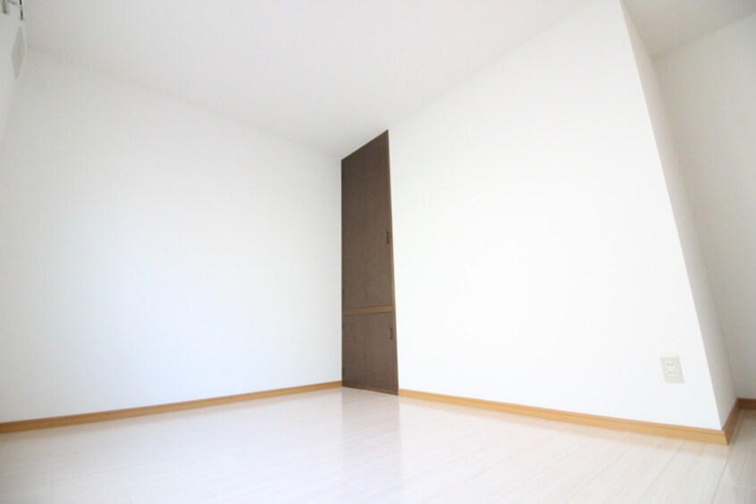 居室 グランパス北郷Ｂ