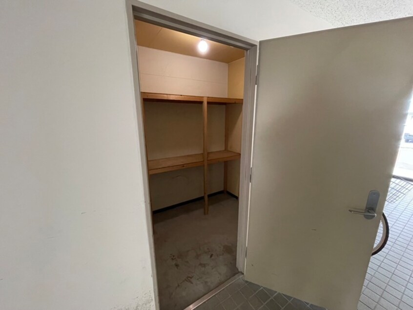 建物設備 ＥＹＥ ＳＴＡＧＥ　山鼻