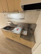 キッチン ＥＹＥ ＳＴＡＧＥ　山鼻