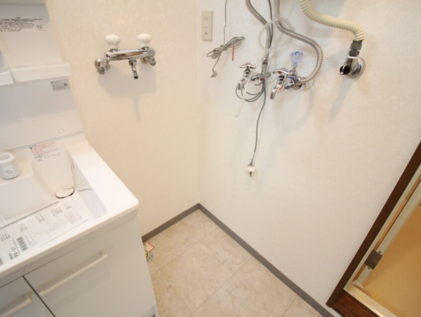 洗濯機置場 伏見１７ハイツ