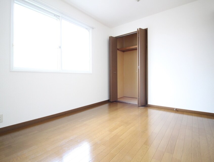 居室 伏見１７ハイツ