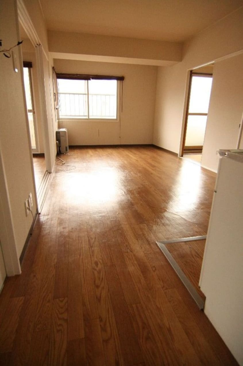 居室 フロンティア山鼻