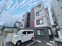 ラグジ－スペ－ス南円山