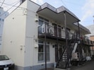 マンション花園の外観