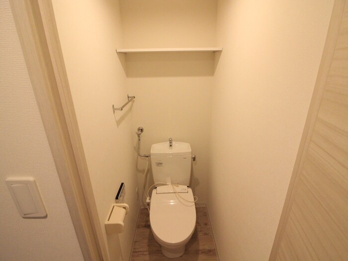 トイレ Eｌｍ　GardenⅢ