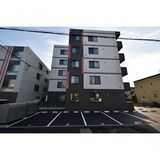 ラグジースペース栄通１２