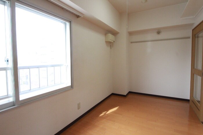 居室 ヒルズ山鼻１７７