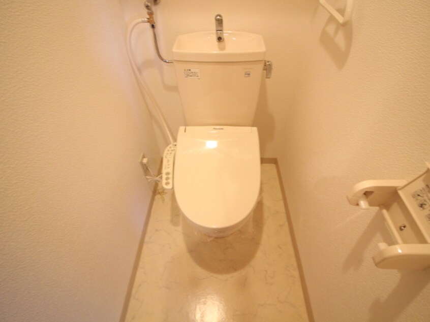 トイレ エストフォ－レ16Ⅱ