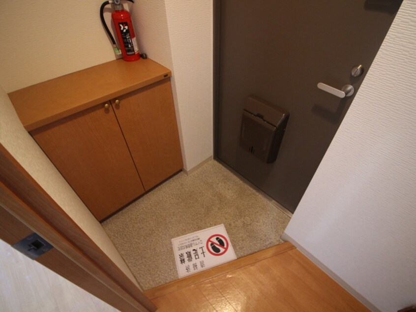 玄関 エストフォ－レ16Ⅱ