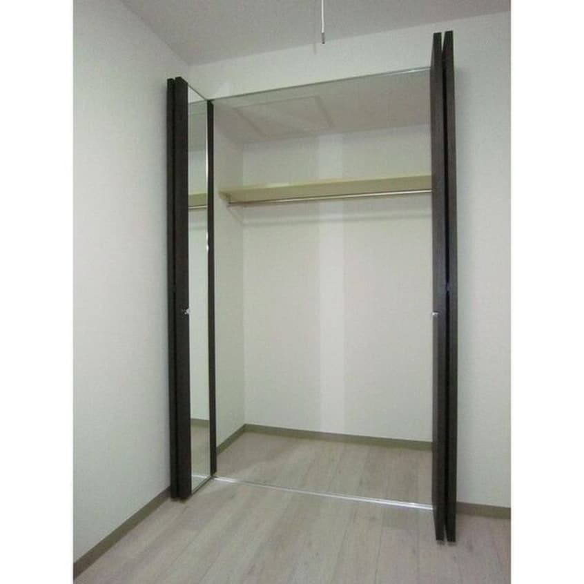 収納 グランデプレシア環状通東