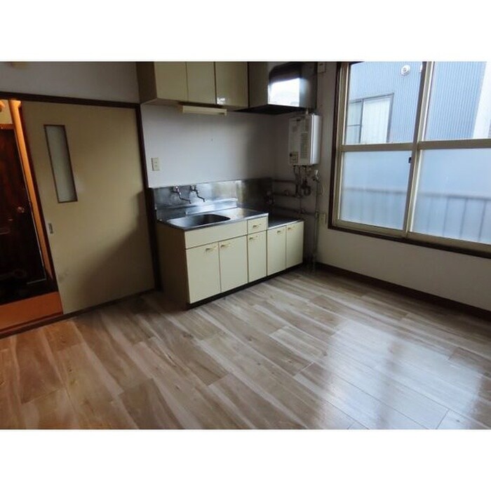 居室 舟美マンション