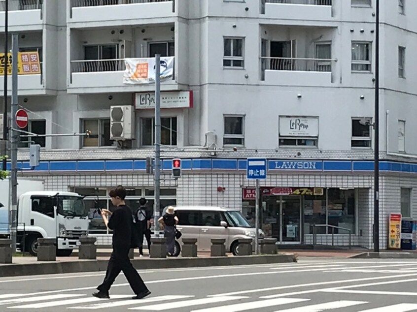 ローソン(コンビニ)まで857m berlinetta45