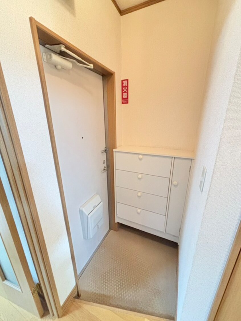 玄関 ウィステリア