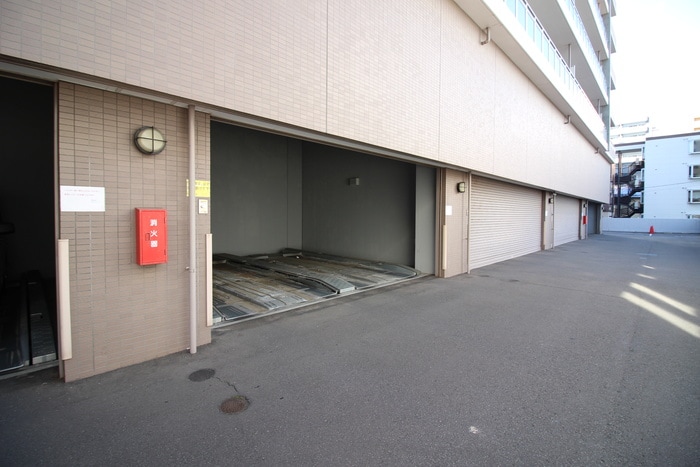 駐車場 Ｓ－ＦＯＲＴ中島公園