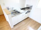 キッチン グレ－スハイム本町