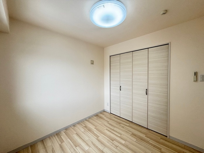 居室 ＮＥＵ円山