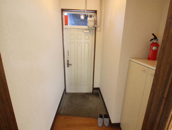 玄関 もたいマンション