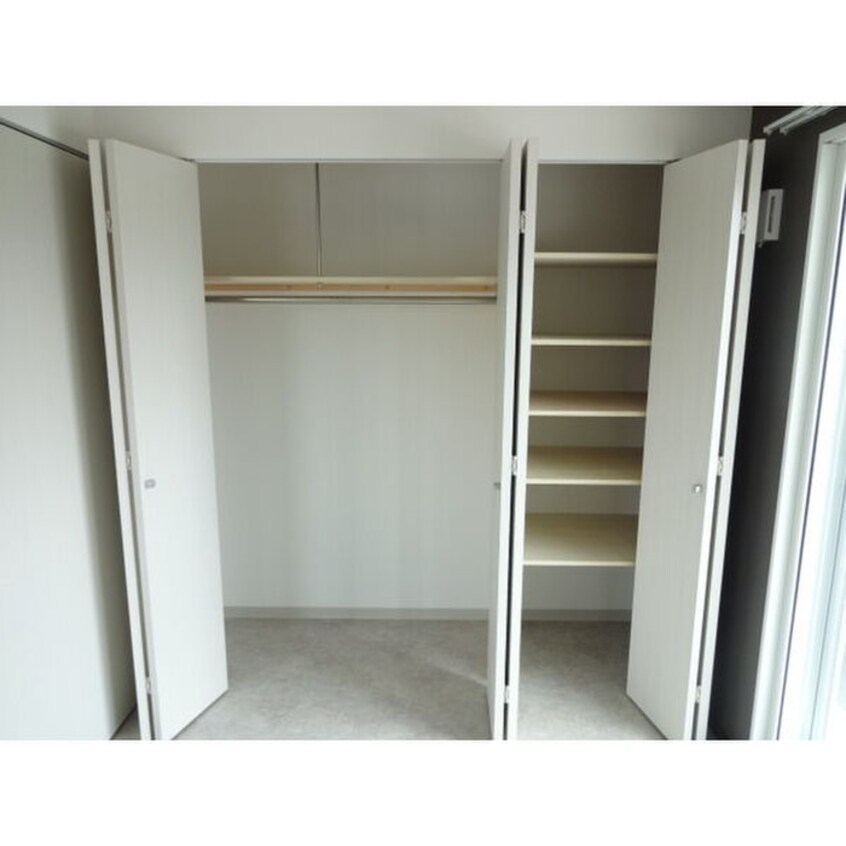 収納 リベルタ北円山