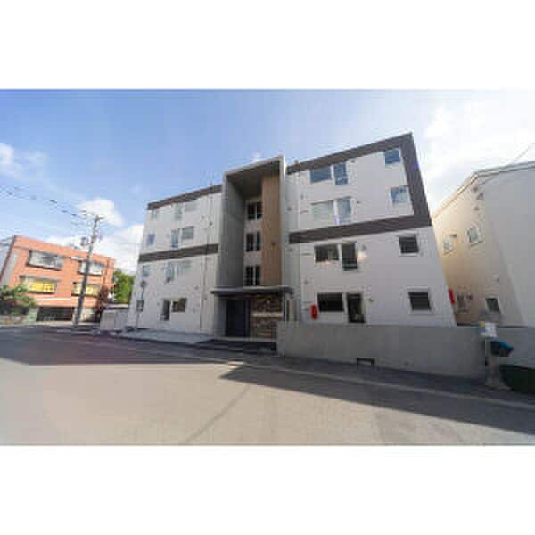 外観写真 ブルーイング本町