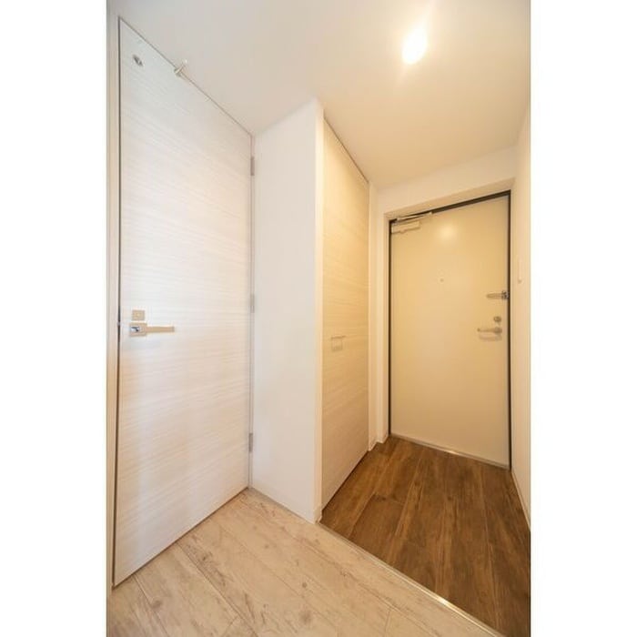 玄関 ブルーイング本町