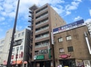 Ｊビルの外観