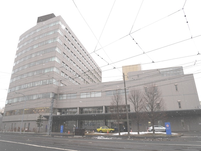 NTT東日本札幌病院(病院)まで450m ルミエ－ル大通