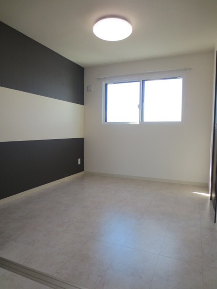 居室 グランメール　N27