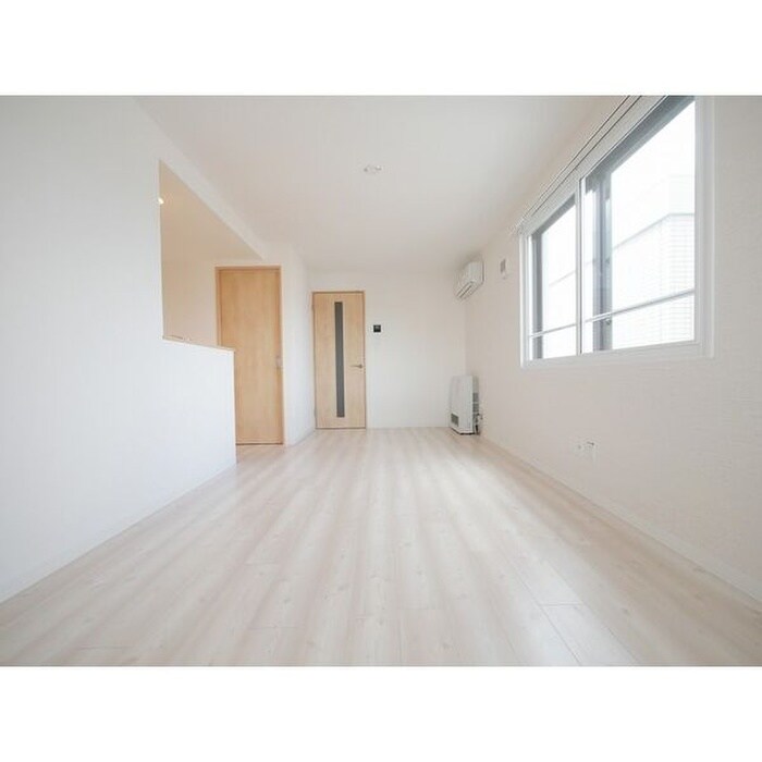 居室 PRECIOSA菊水