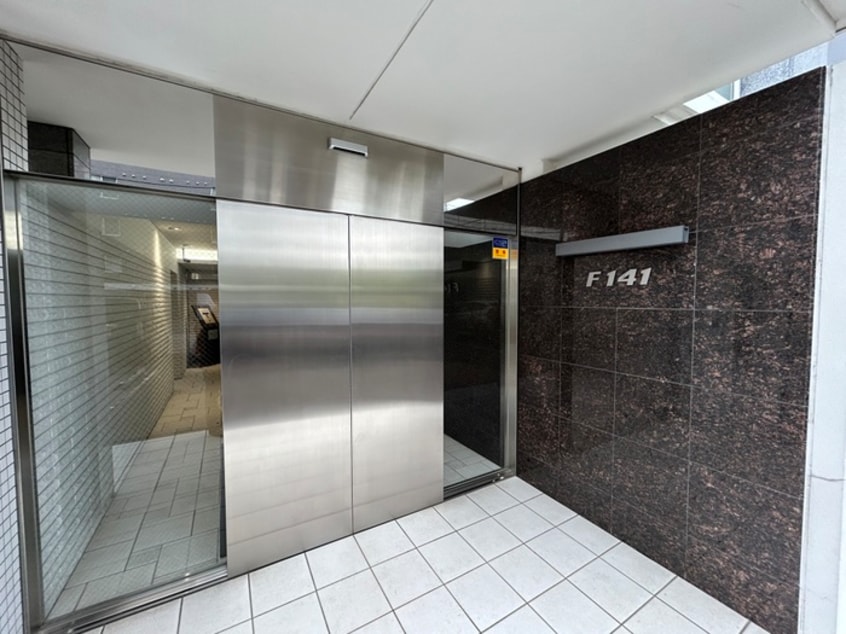 エントランス部分 Ｆ１４１