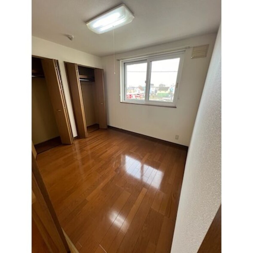 居室 ホワイトスト－ン