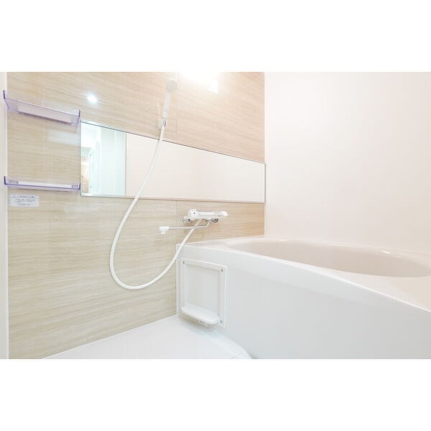 バス／シャワールーム等 エアフォルク行啓通