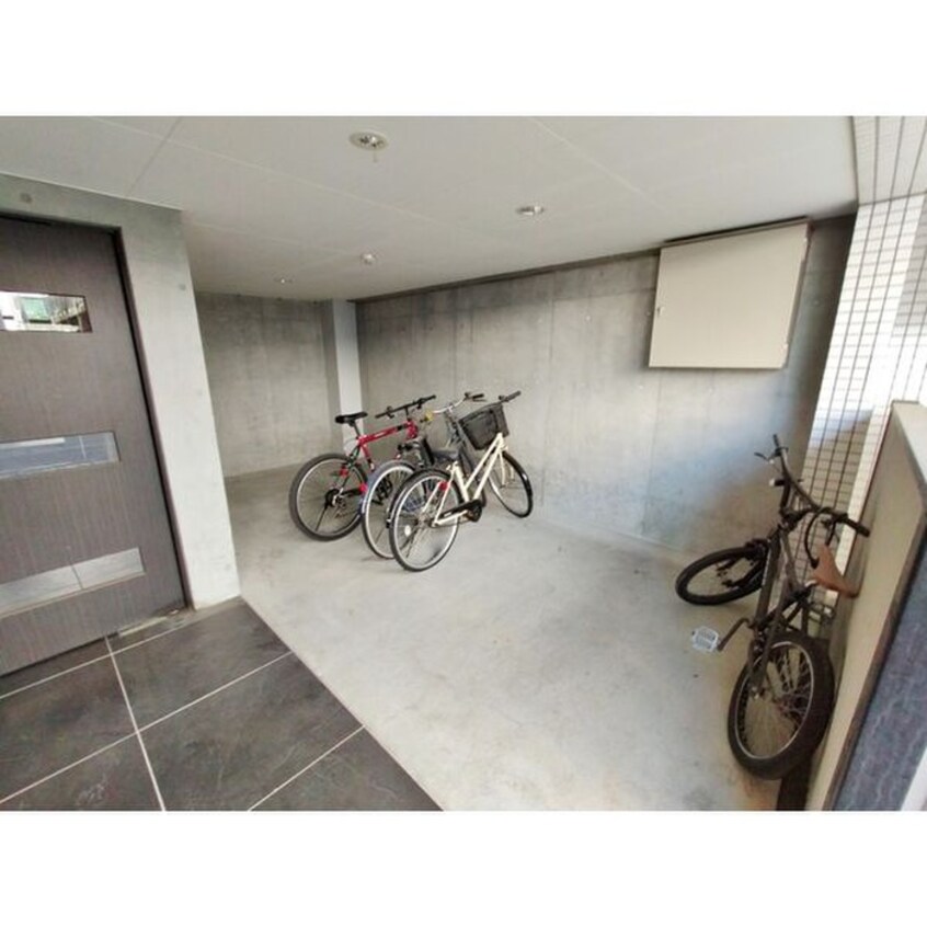 駐輪場 ル・ソレイユ