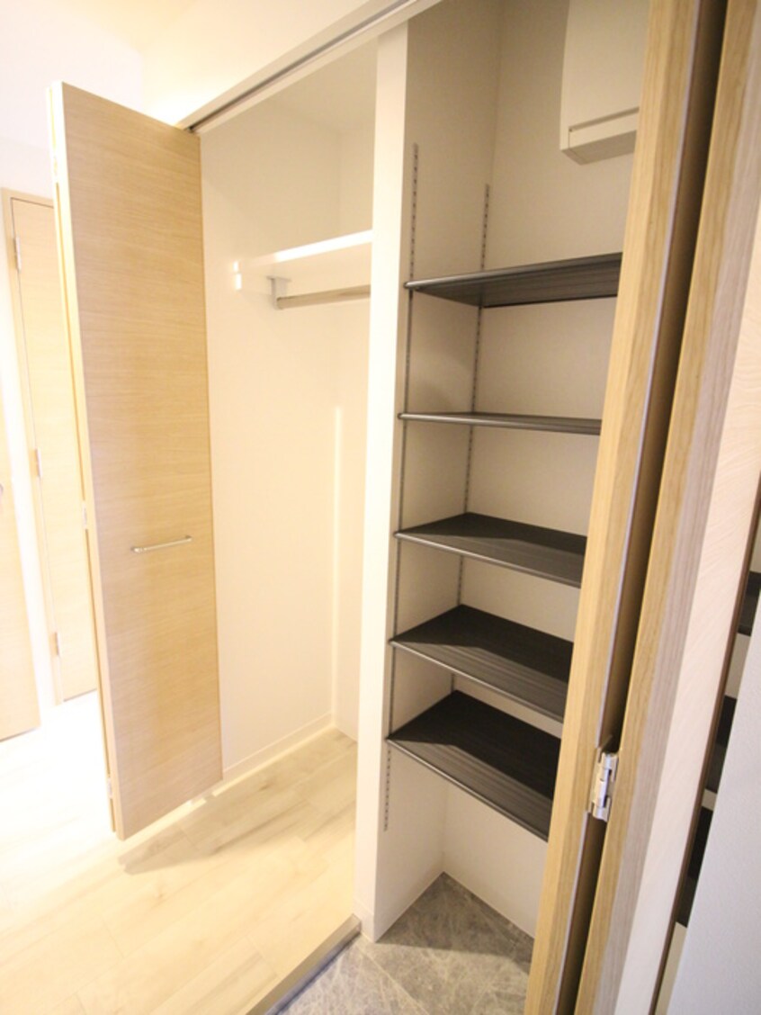 靴箱 coffret月寒