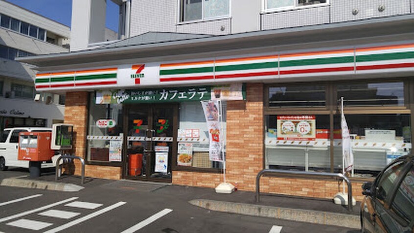 セブン-イレブン 札幌北３５条店(コンビニ)まで500m Ｐａｄｒｅｓ