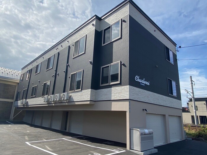 外観写真 シャルルロワ