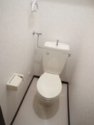 トイレ シャルルロワ