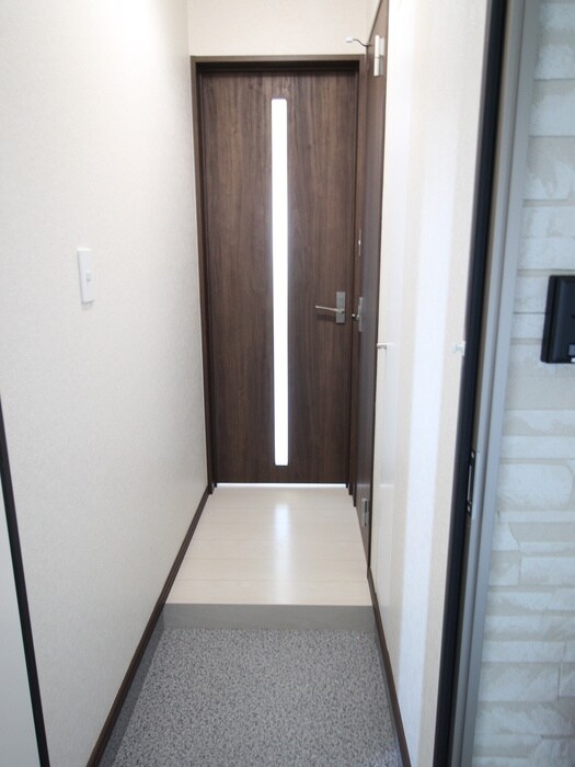 玄関 シャルルロワ