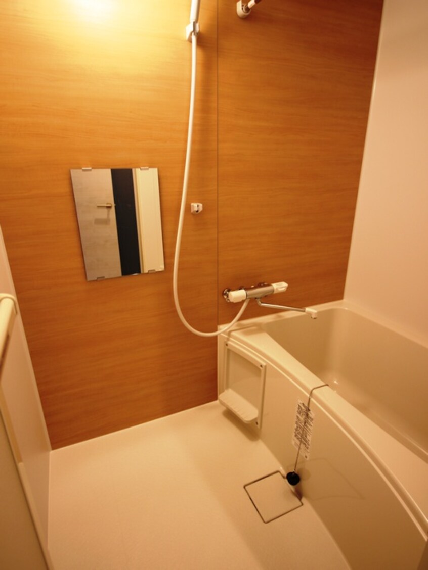 バス／シャワールーム等 ラピスラズリ