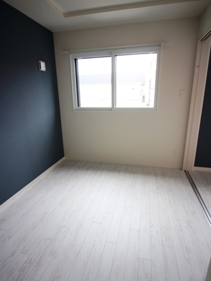 居室 ラピスラズリ