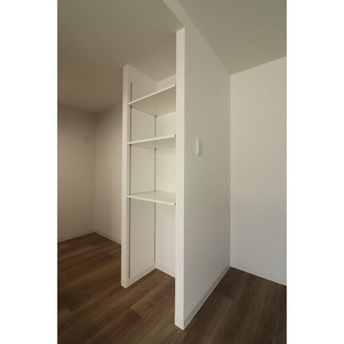 収納 フィオーレ・ビアンカ桑園