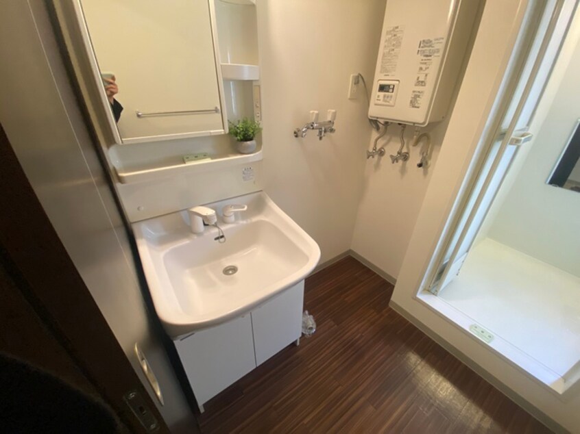 洗面 ＬＥＥ　ＳＰＡＣＥ　Ｎ４