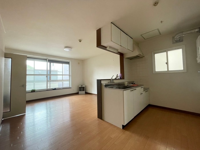 居室 セフィ－ラ２３