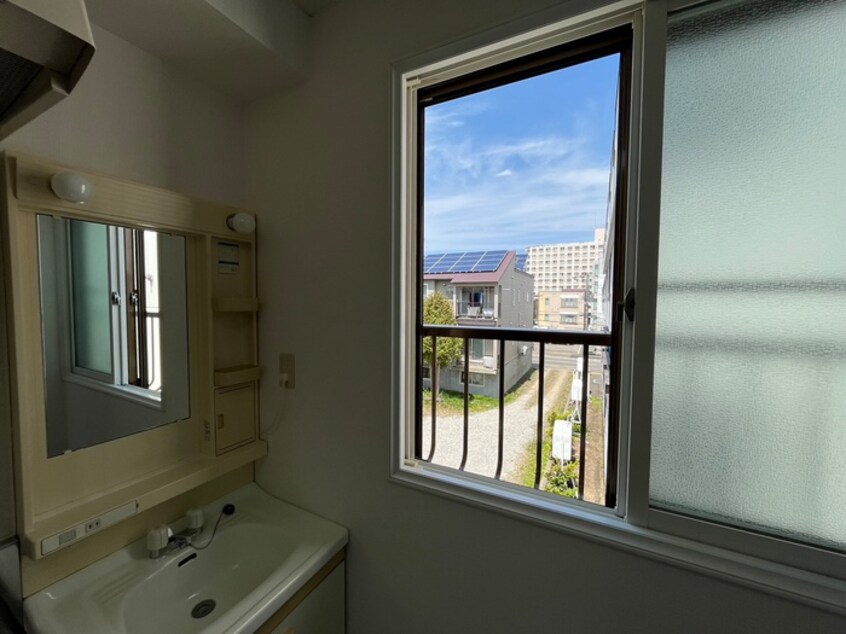 内観写真 セフィ－ラ２３