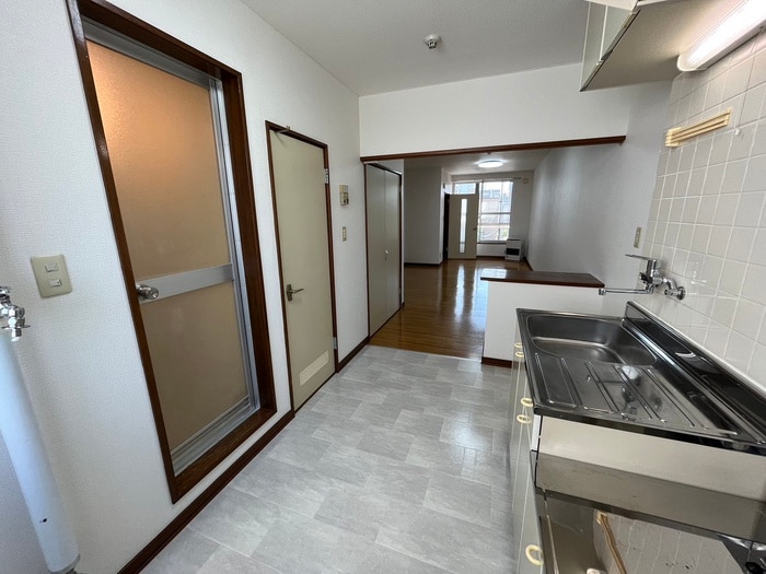 内観写真 セフィ－ラ２３