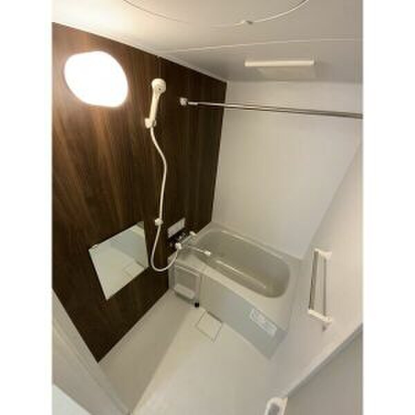 バス／シャワールーム等 RAFIO N26