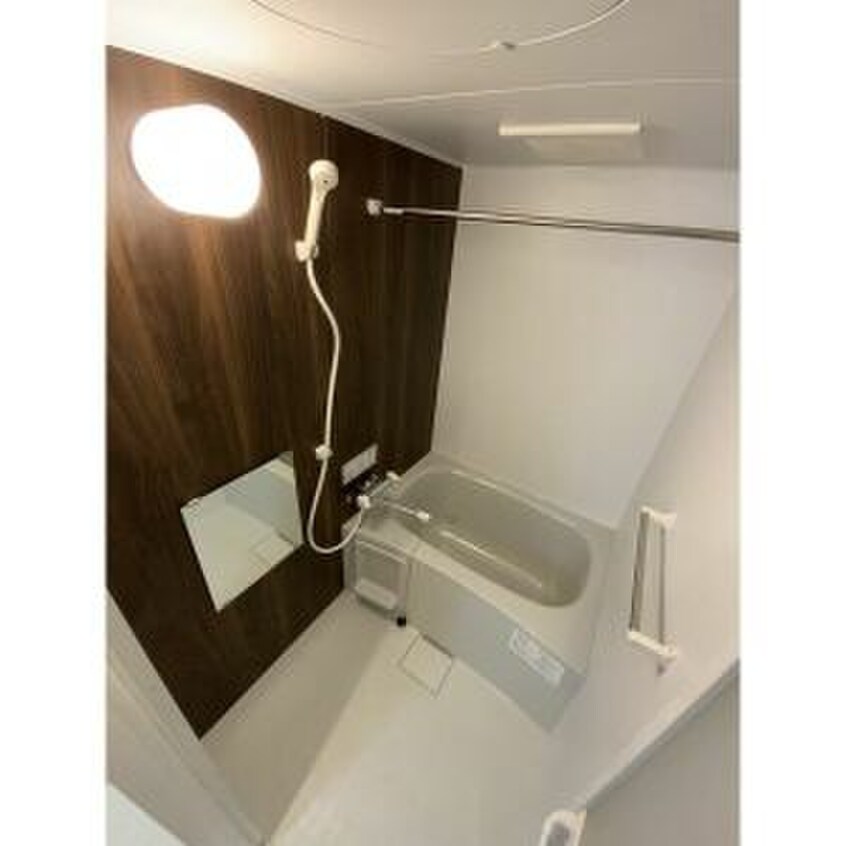 バス／シャワールーム等 RAFIO N26