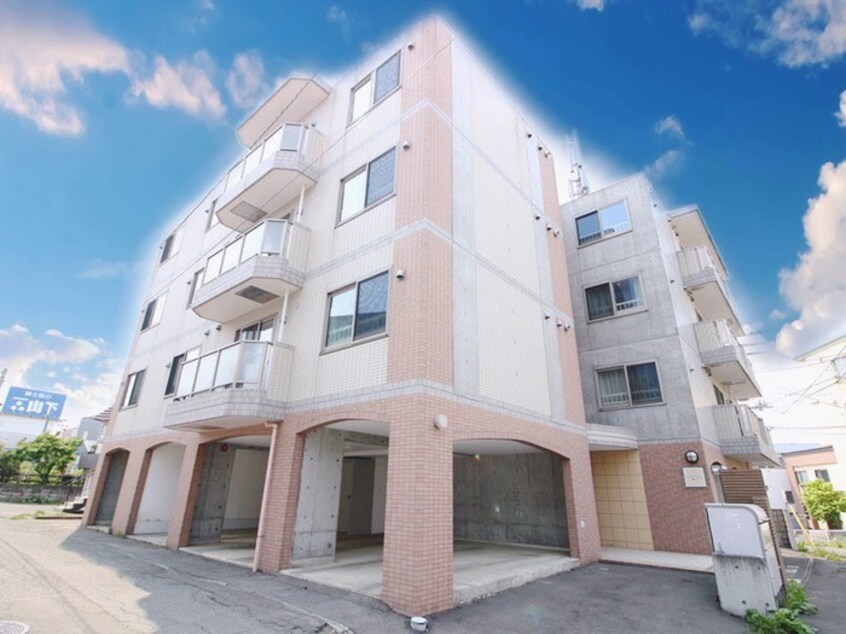 外観写真 ファミリ－コ－ト福住