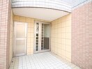 エントランス部分 ファミリ－コ－ト福住